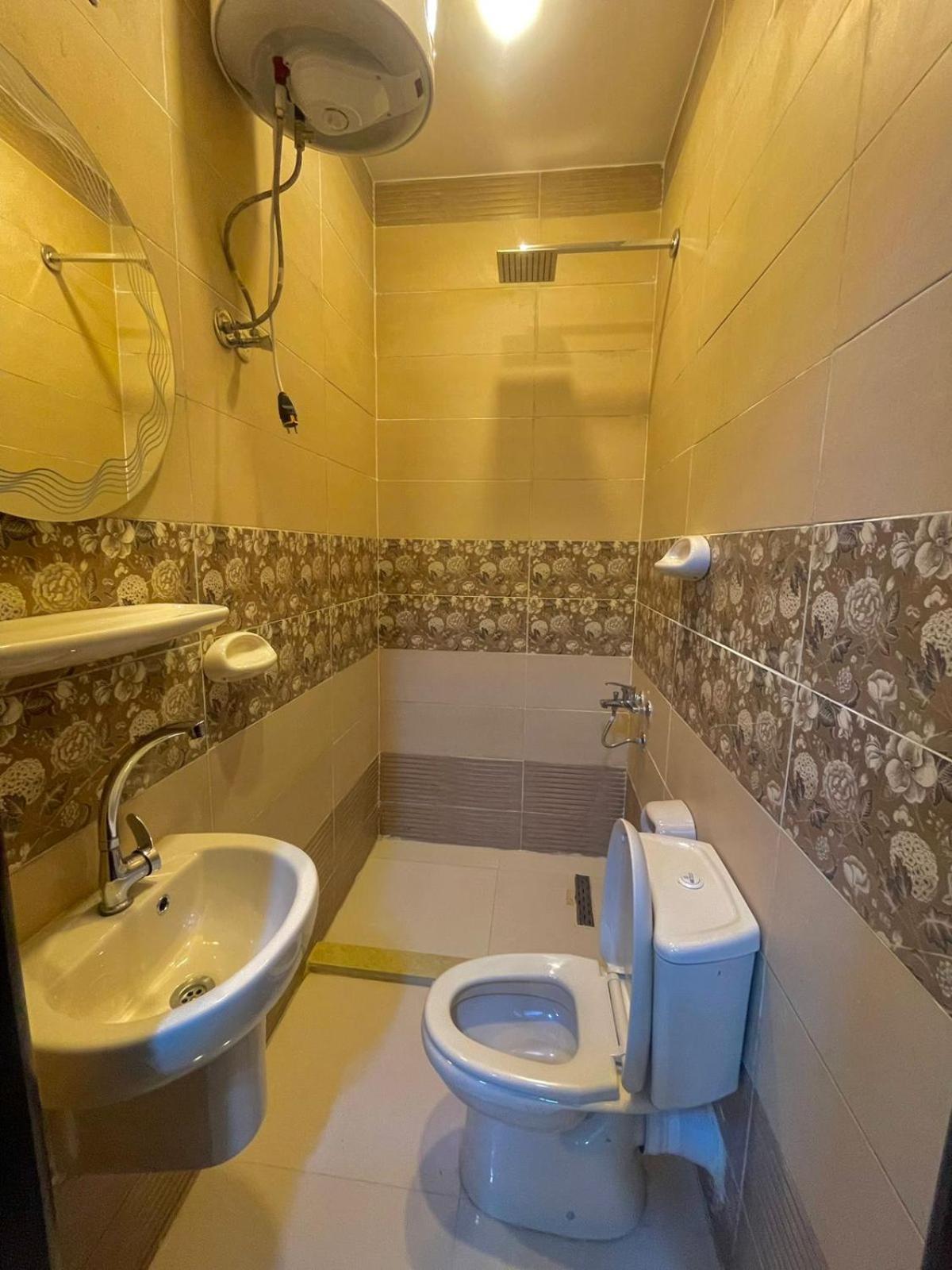 King Ali Pyramids View Inn Kafret el-Gabal エクステリア 写真