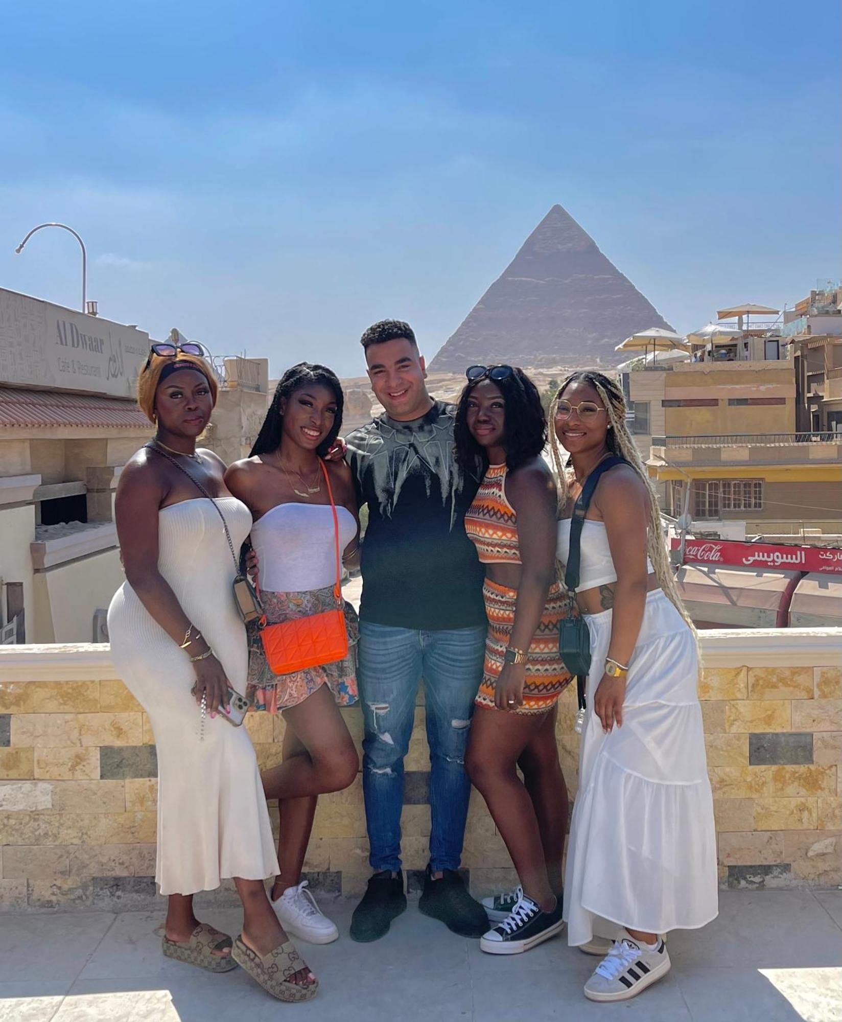 King Ali Pyramids View Inn Kafret el-Gabal エクステリア 写真