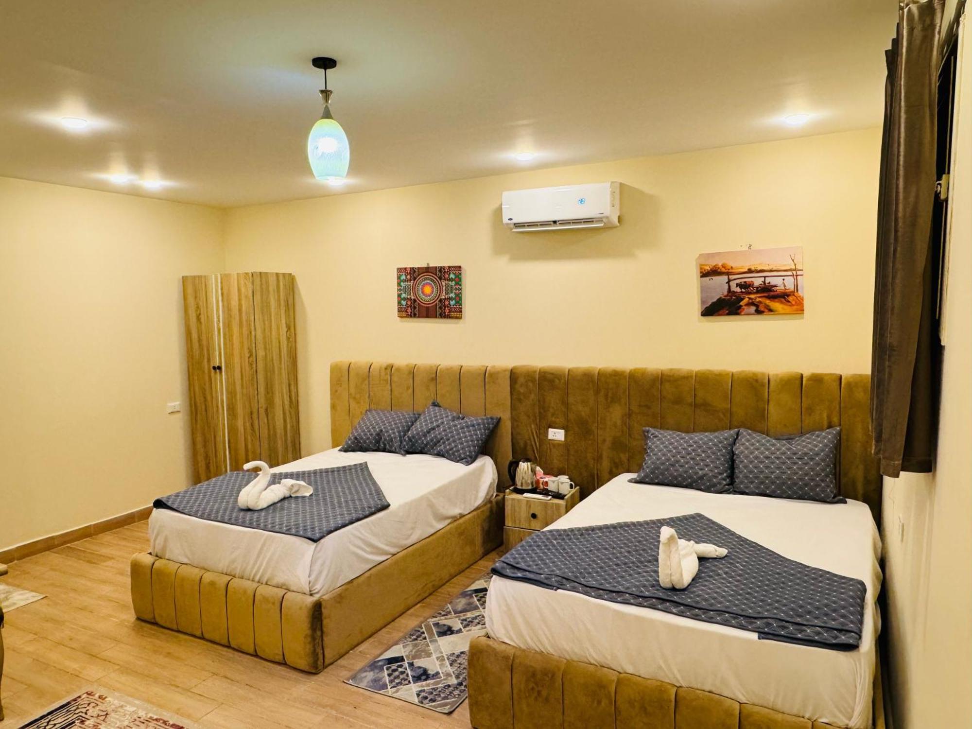 King Ali Pyramids View Inn Kafret el-Gabal エクステリア 写真