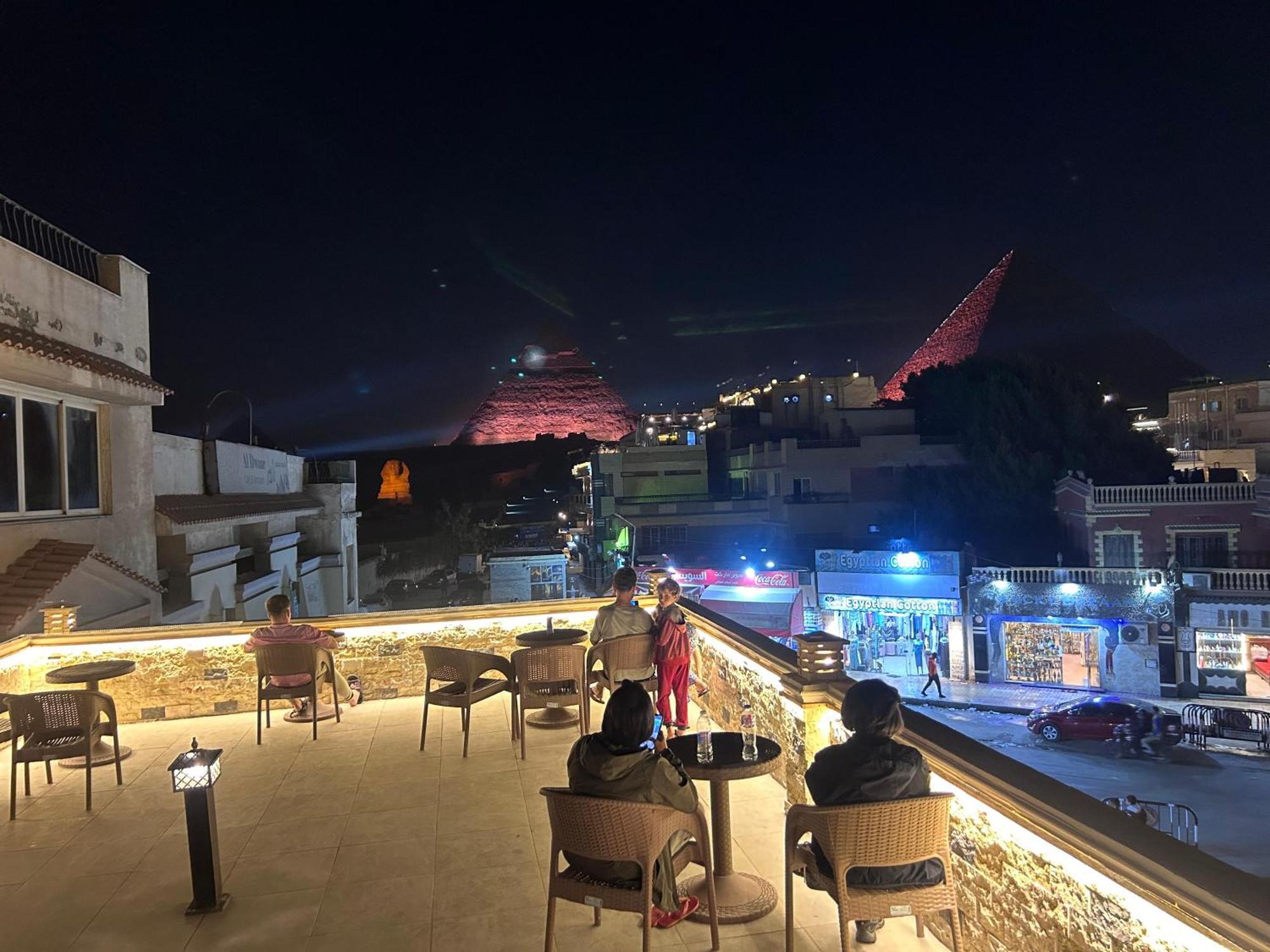 King Ali Pyramids View Inn Kafret el-Gabal エクステリア 写真
